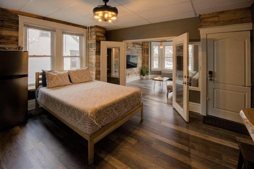 Burgbnb Riverfront Aparthotel Harrisburg